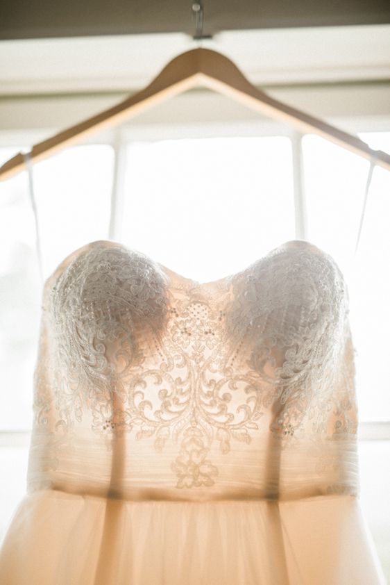  Organic and Sparkly Wedding: Sterling and Rebecca, Caroline Lima Photography, Hazel Weddings and Events