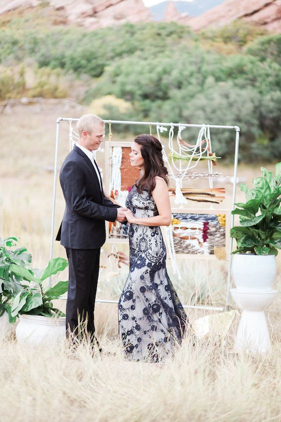  Modern and Textured Colorado Styled Elopement