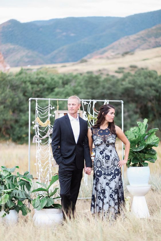  Modern and Textured Colorado Styled Elopement