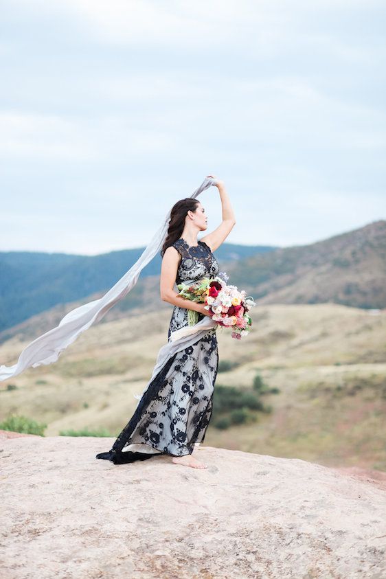  Modern and Textured Colorado Styled Elopement