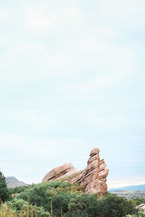  Modern and Textured Colorado Styled Elopement