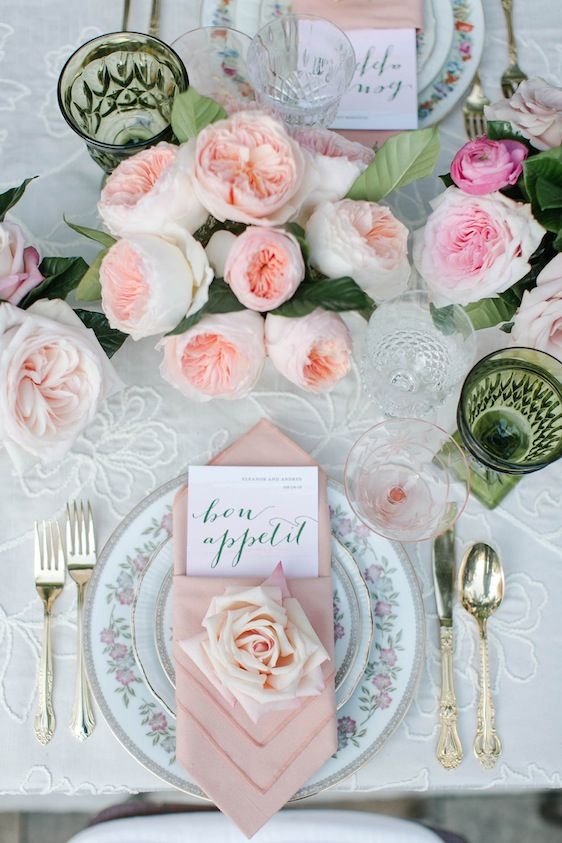  Lush Garden Dreams Wedding Editorial, Photography by Jasmine Star, Event Design + Styling by Harmony Creative Studio, florals by Enchanted Garden Floral Design