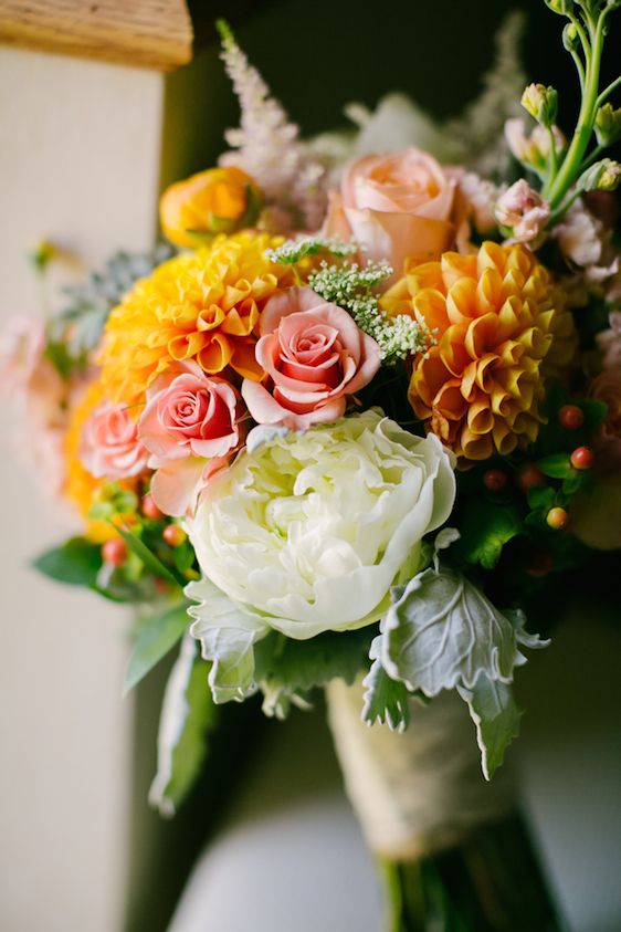  Real Wedding: Bright and Bold with Turquoise and Orange 