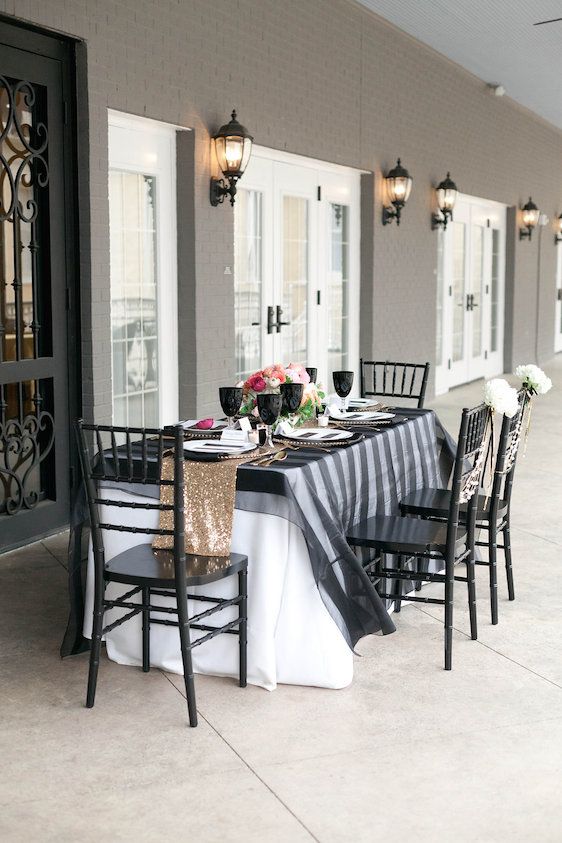 Modern Black and White Wedding with a Glam Twist 