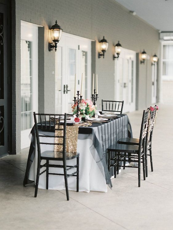 Modern Black and White Wedding with a Glam Twist 