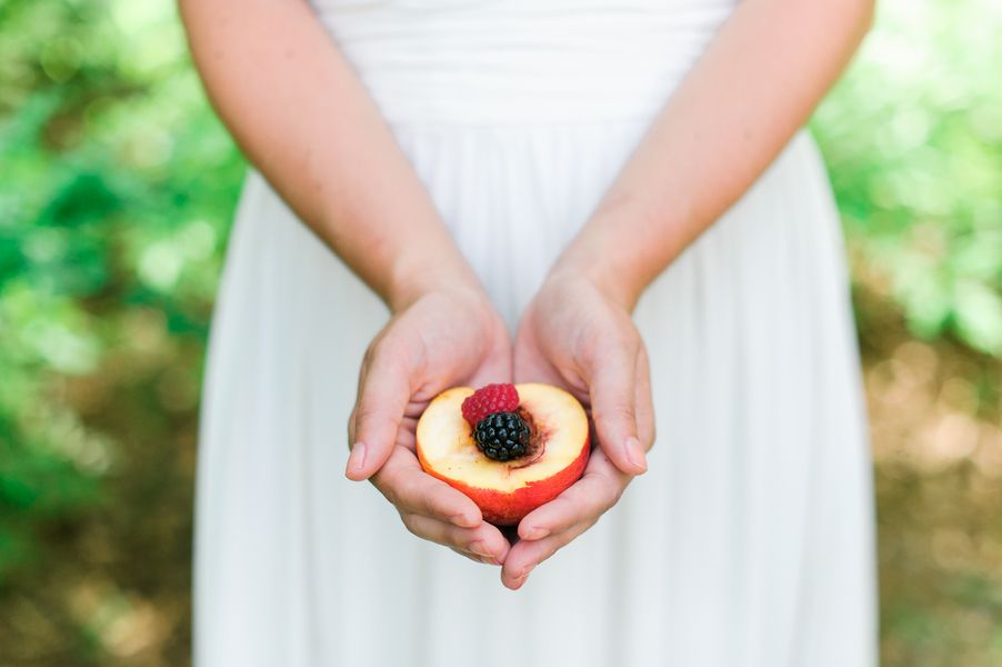 Minimal + Organic Styled Shoot