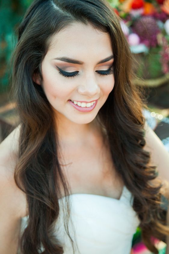 Southwestern Boho Styled Shoot with Pretty Pops of Color - www.theperfectpalette.com - Rachael Koscica Photography, Juli Vaughn Designs