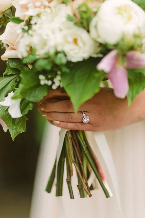  photo __Shaunae_Teske_Photography_shaunaeteskephotographybohobridal54_low.jpg
