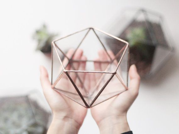 Handmade Geometric Terrariums by Waen - www.theperfectpalette.com - Wedding + Event Design