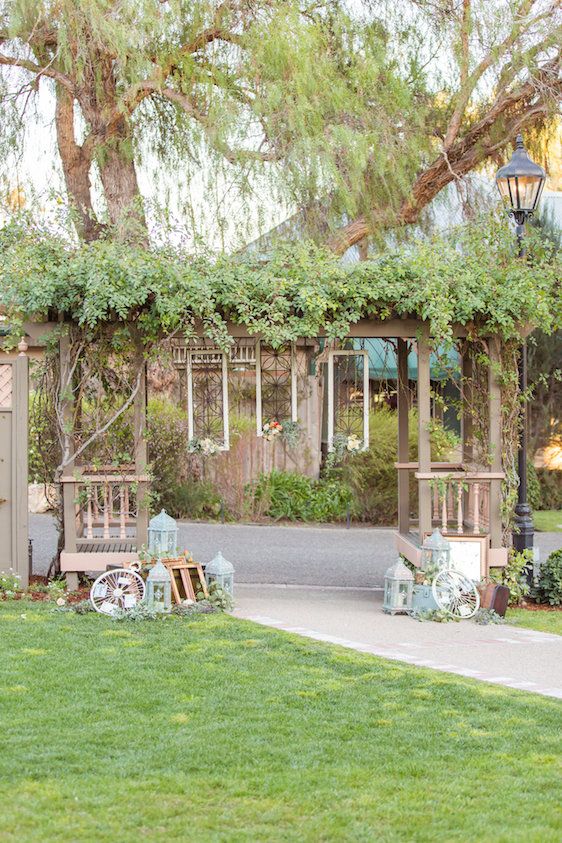 Old World Styled Shoot With Dreamy Details Galore!