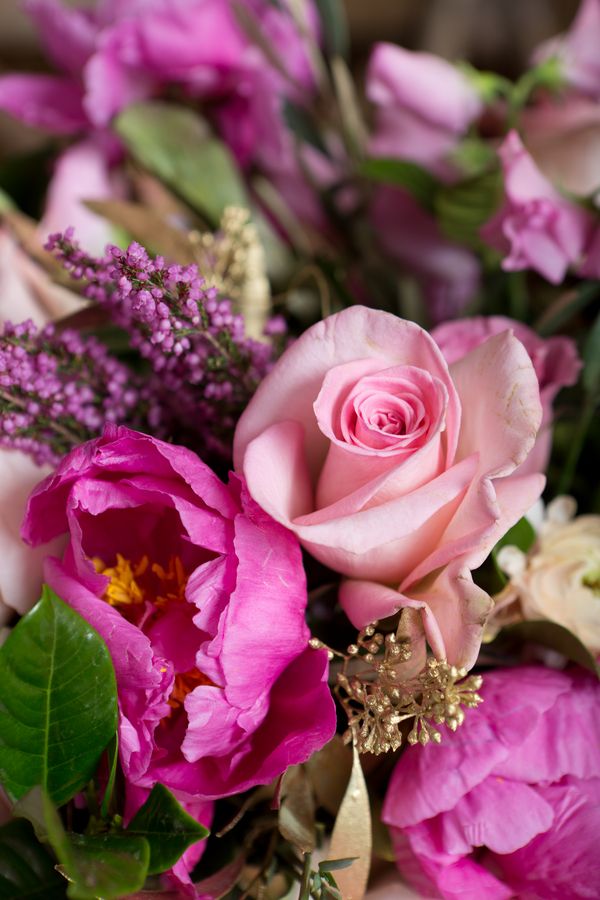 Pink Peony Filled Tabletop by Christine Janda Design + Events - www.theperfectpalette.com - Becky Brown Photography