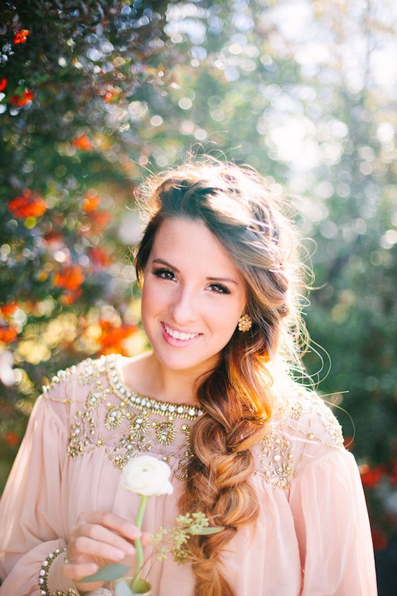 Spring Inspired Bridal Session - www.theperfectpalette.com - Christine Barlow Photography 