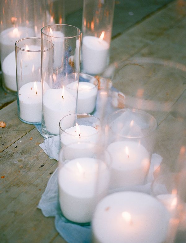 An Ethereal and Elegant Wedding Editorial - www.theperfectpalette.com - Styled Pretty