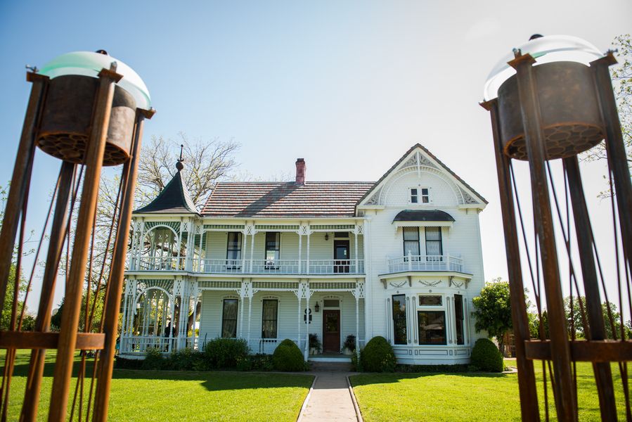 Mint Wedding at Barr Mansion | Shannon and Sean - www.theperfectpalette.com - Debra Gulbas Photography, Blackbird Floral