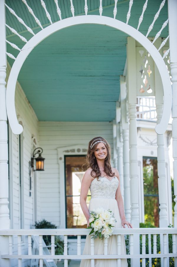 Mint Wedding at Barr Mansion | Shannon and Sean - www.theperfectpalette.com - Debra Gulbas Photography, Blackbird Floral