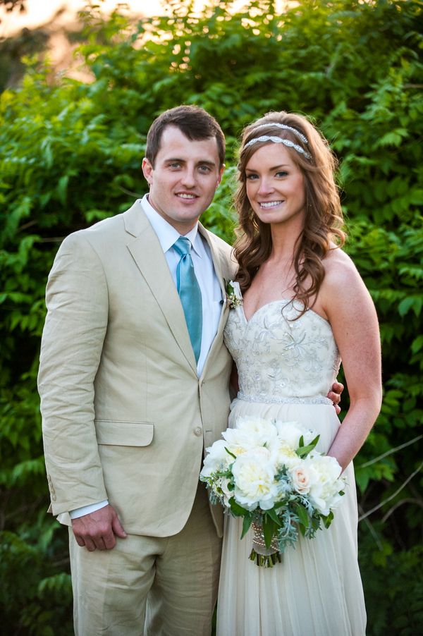 Mint Wedding at Barr Mansion | Shannon and Sean - www.theperfectpalette.com - Debra Gulbas Photography, Blackbird Floral