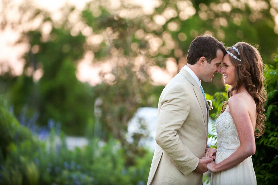 Mint Wedding at Barr Mansion | Shannon and Sean - www.theperfectpalette.com - Debra Gulbas Photography, Blackbird Floral