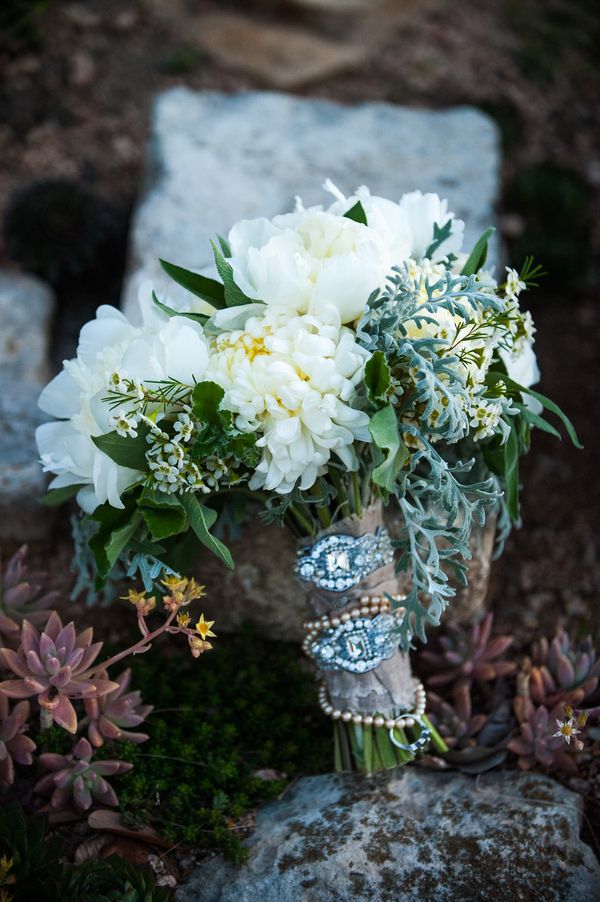 Mint Wedding at Barr Mansion | Shannon and Sean - www.theperfectpalette.com - Debra Gulbas Photography, Blackbird Floral