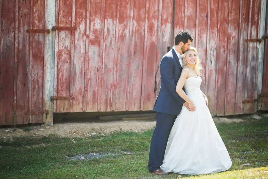 Gorgeous Southern Wedding | Megan and Alex - www.theperfectpalette.com - Color Ideas for Weddings and Parties