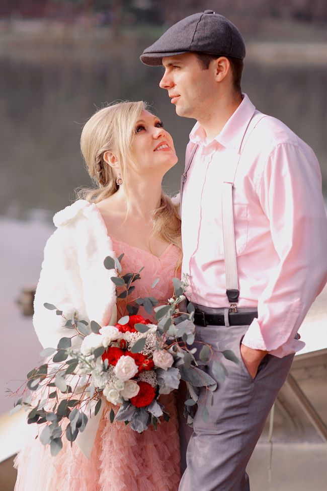 Notebook Inspired Wedding Inspiration - www.theperfectpalette.com - Photography by Gema!