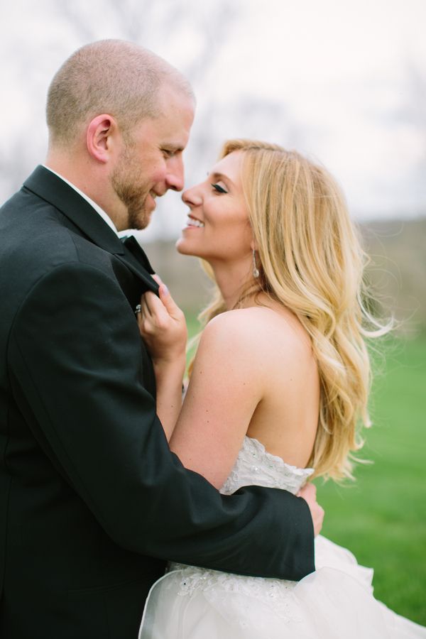 Keri + Matt | A Romantic Classic Wedding - www.theperfectpalette.com - Color Ideas for Wedding + Parties!