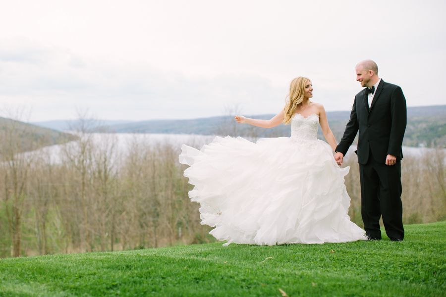 Keri + Matt | A Romantic Classic Wedding - www.theperfectpalette.com - Color Ideas for Wedding + Parties!