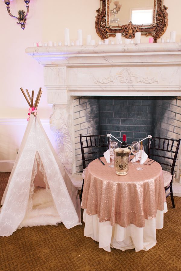 Keri + Matt | A Romantic Classic Wedding - www.theperfectpalette.com - Color Ideas for Wedding + Parties!