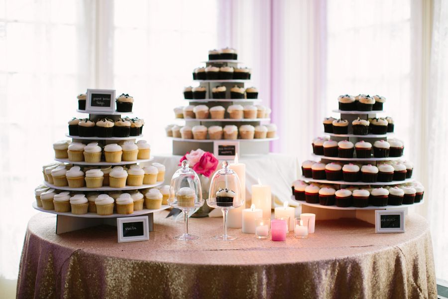 Keri + Matt | A Romantic Classic Wedding - www.theperfectpalette.com - Color Ideas for Wedding + Parties!