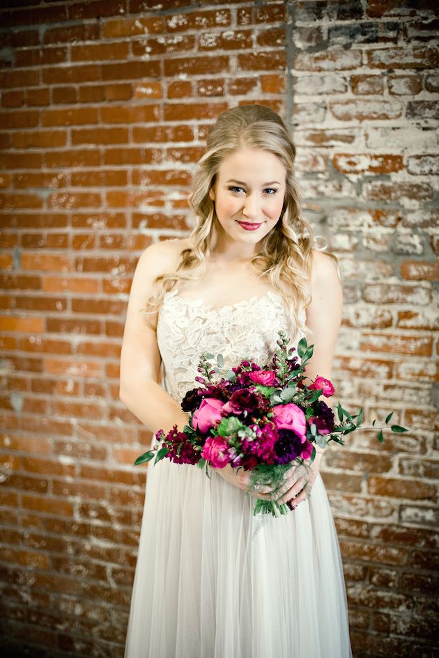 Sophisticated Elegance with Pink and Purple and Gold - www.theperfectpalette.com - Mandy Evans Photography, Abby Mitchell Events, He Loves Me Flowers