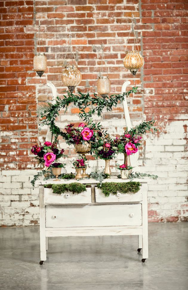 Sophisticated Elegance with Pink and Purple and Gold - www.theperfectpalette.com - Mandy Evans Photography, Abby Mitchell Events, He Loves Me Flowers