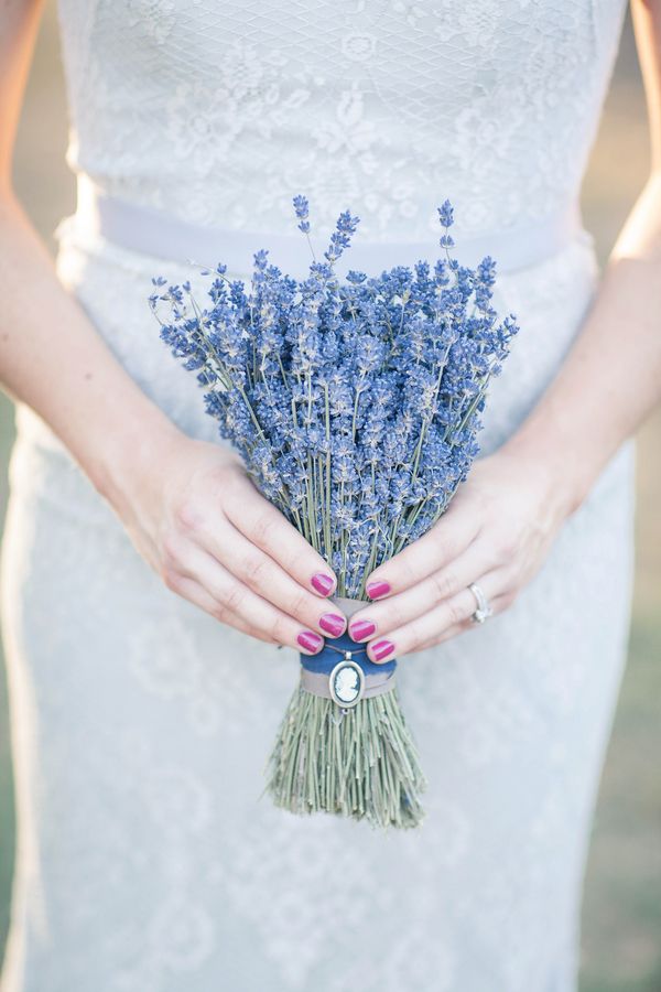 Antique Lavender Editorial - www.theperfectpalette.com - Ashley Noelle Edwards Photography