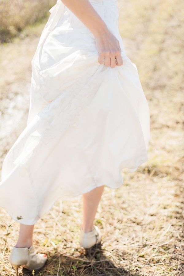 Simple Elegance with Blush Tones - www.theperfectpalette.com - Michelle Mock Photography