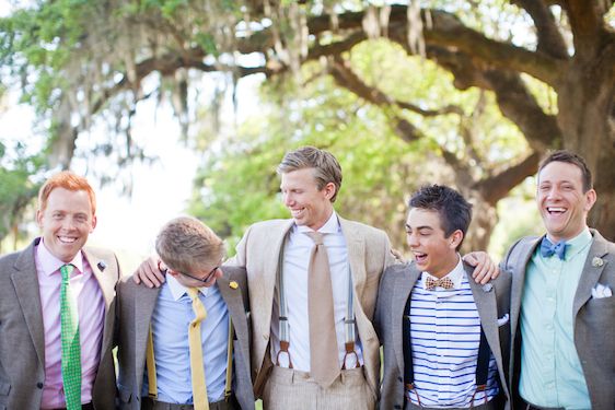 A Sweet Southern Wedding Under the Oak Trees - www.theperfectpalette.com - Watson Studios