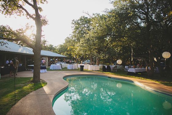 Bright and Beautiful Backyard Wedding - www.theperfectpalette.com - Photo by Betsy, Luciile's Flowers