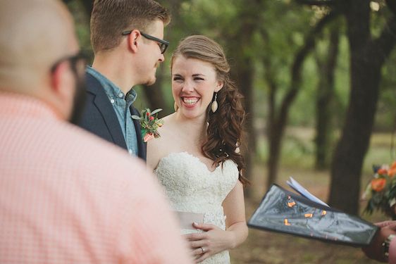 Bright and Beautiful Backyard Wedding - www.theperfectpalette.com - Photo by Betsy, Luciile's Flowers