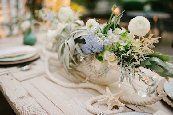 Coastal Chic Wedding Inspiration - www.theperfectpalette.com - Styled by The Perfect Palette, photos by Lauren Rae Photography, floral design by Bre Garvin of Juli Vaughn Designs