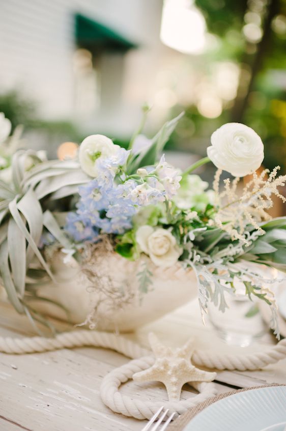 Coastal Chic Wedding Inspiration - www.theperfectpalette.com - Styled by The Perfect Palette, photos by Lauren Rae Photography, floral design by Bre Garvin of Juli Vaughn Designs