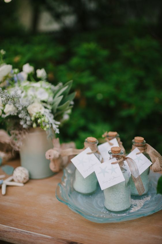 Coastal Chic Wedding Inspiration - www.theperfectpalette.com - Styled by The Perfect Palette, photos by Lauren Rae Photography, floral design by Bre Garvin of Juli Vaughn Designs