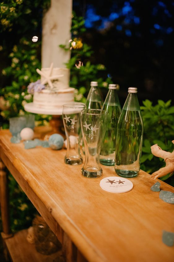 Coastal Chic Wedding Inspiration - www.theperfectpalette.com - Styled by The Perfect Palette, photos by Lauren Rae Photography, floral design by Bre Garvin of Juli Vaughn Designs