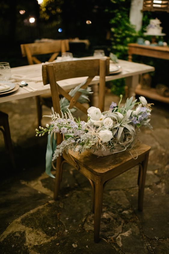 Coastal Chic Wedding Inspiration - www.theperfectpalette.com - Styled by The Perfect Palette, photos by Lauren Rae Photography, floral design by Bre Garvin of Juli Vaughn Designs
