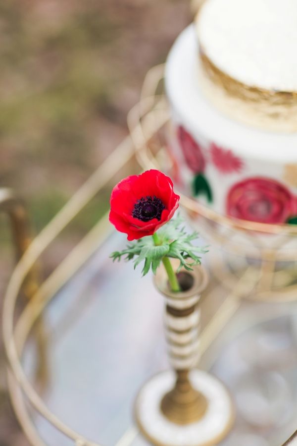 Modern Boho Glam Wedding Editorial - www.theperfectpalette.com - Jessica Sparks Photography, Flower Power Productions, Two Be Wed