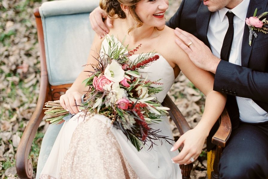 Modern Boho Glam Wedding Editorial - www.theperfectpalette.com - Jessica Sparks Photography, Flower Power Productions, Two Be Wed