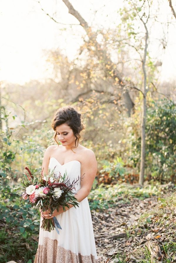 Modern Boho Glam Wedding Editorial - www.theperfectpalette.com - Jessica Sparks Photography, Flower Power Productions, Two Be Wed