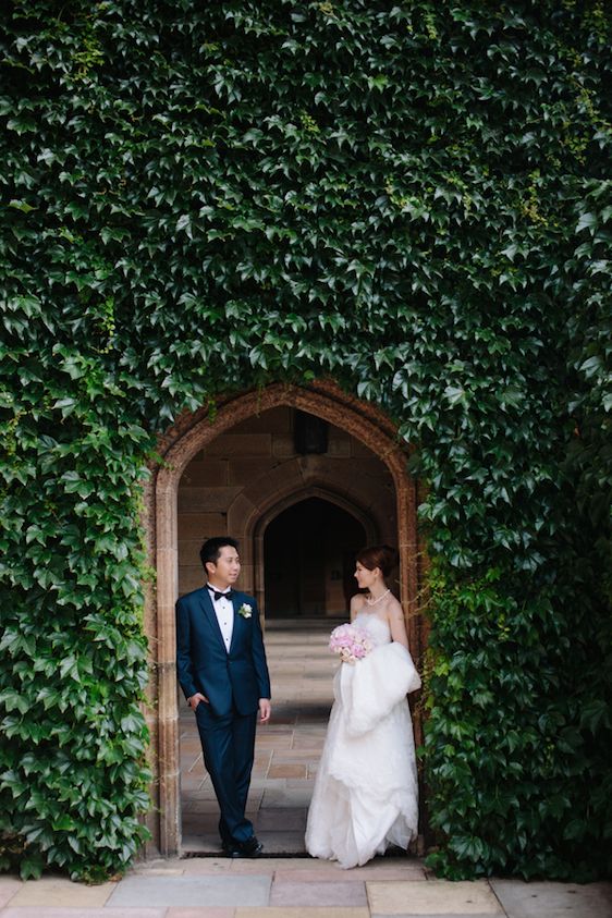 Real Wedding with Modern and Traditional Details - www.theperfectpalette.com - Hilary Cam Photography Sydney