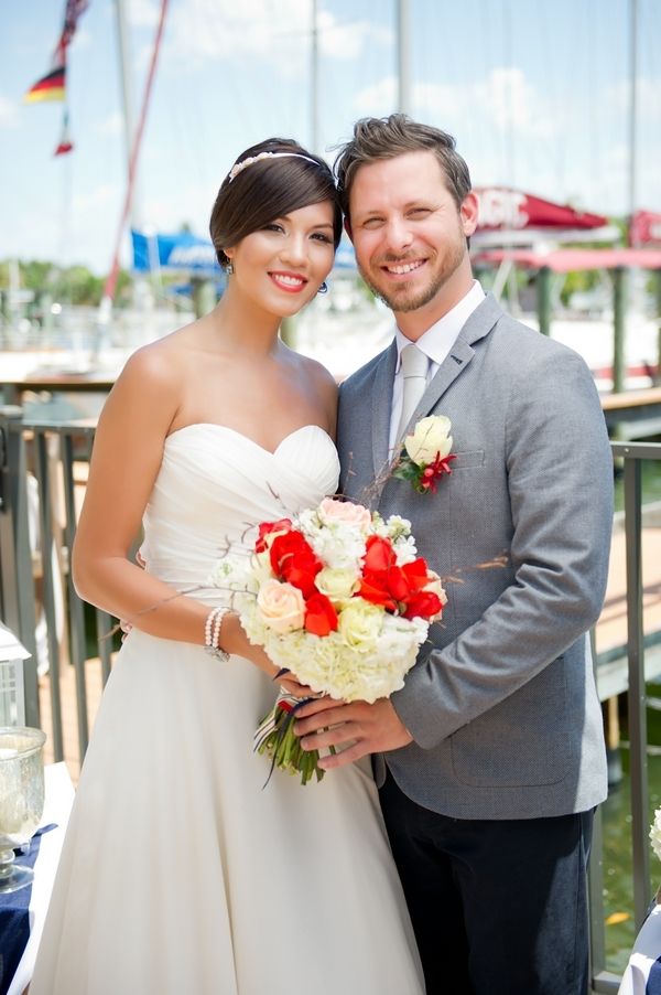 Tropical St. Pete Beach Wedding - www.theperfectpalette.com - Color Ideas for Weddings + Parties