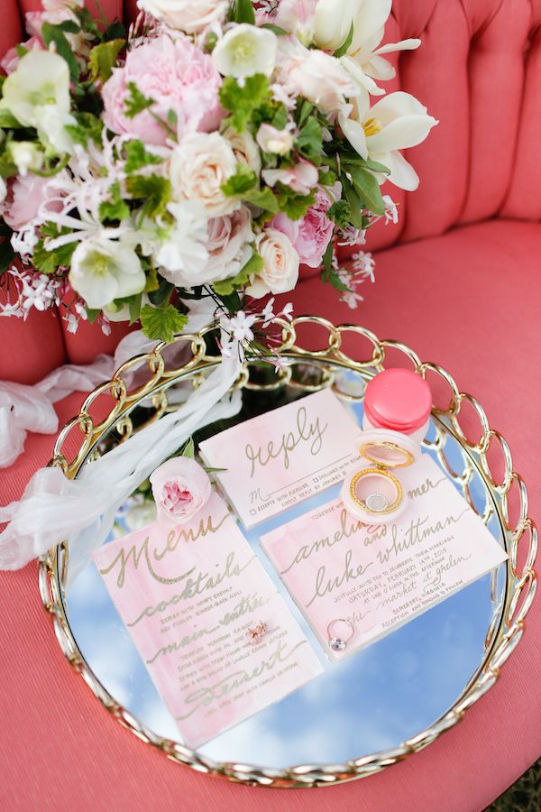 Romantic Valentine's Day Inspired Editorial  - www.theperfectpalette.com - Real Southern Accents, Jenn Finazzo Photography, Whimsical Floral Design