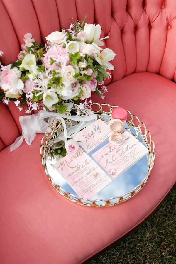 Romantic Valentine's Day Inspired Editorial  - www.theperfectpalette.com - Real Southern Accents, Jenn Finazzo Photography, Whimsical Floral Design