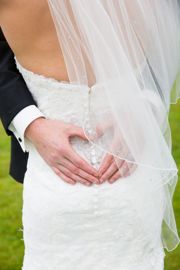 Mint Green Spring Wedding in Vancouver - www.theperfectpalette.com - Joanna Moss Photography, Elderberry Floral