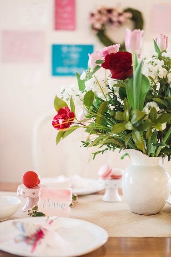 GALentine's Day Macaron Party with Your Besties! www.theperfectpalette.com - Love Be Photography, florals by SArias Creates, Hazy Skies Lettering