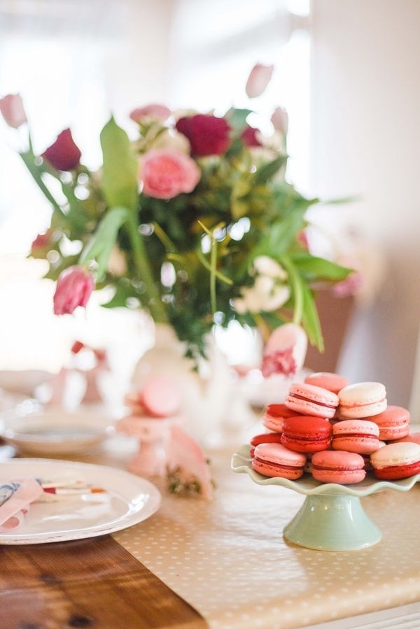 GALentine's Day Macaron Party with Your Besties! www.theperfectpalette.com - Love Be Photography, florals by SArias Creates, Hazy Skies Lettering